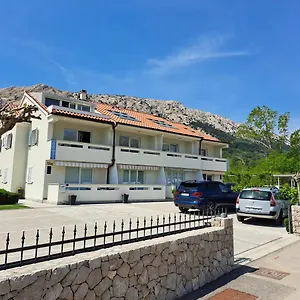 https://apartments-fran-i.primorje-gorskikotar.com