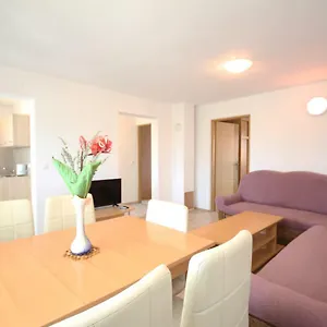 apartmani-bradaric.in-istria.net/